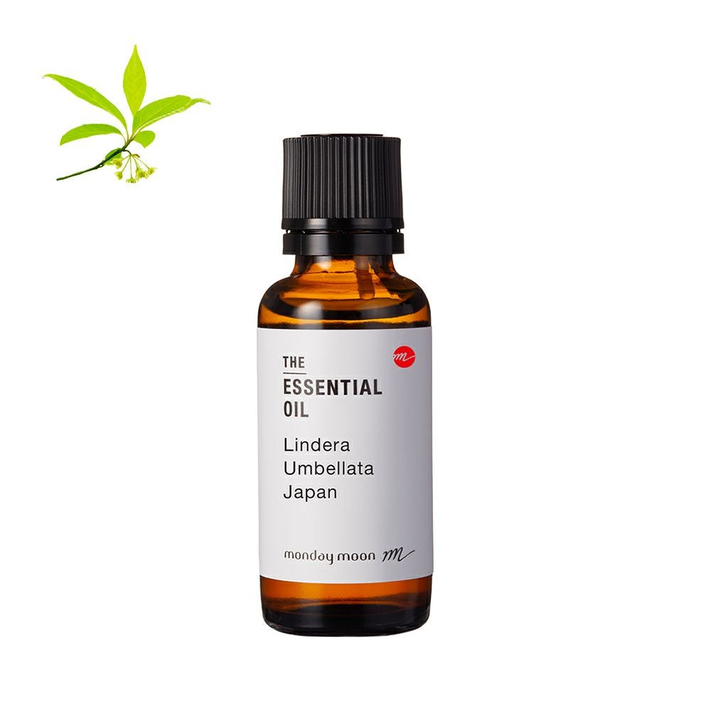 岐阜クロモジ・エッセンシャルオイル／30ml | マンデイムーン